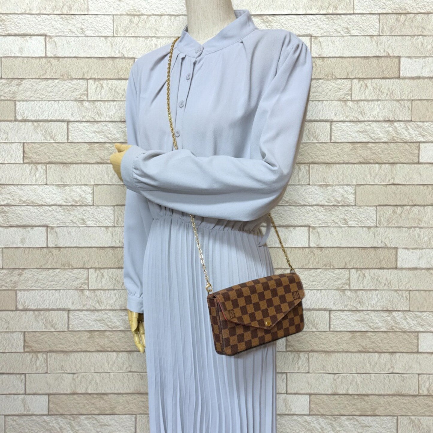 Louis Vuitton Brown Damier Canvas Shoulder Bag