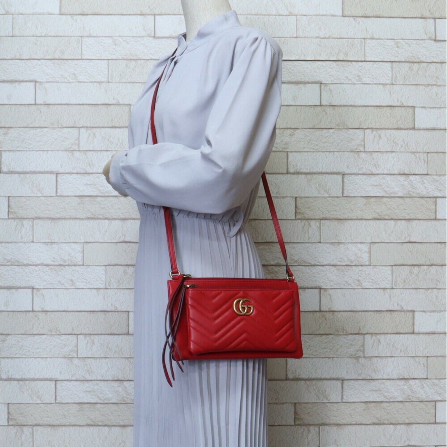 Gucci Red Color Leather Shoulder Bag