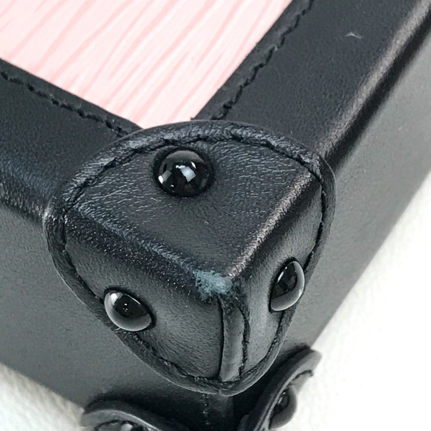 Louis Vuitton Pink Leather Shoulder Bag