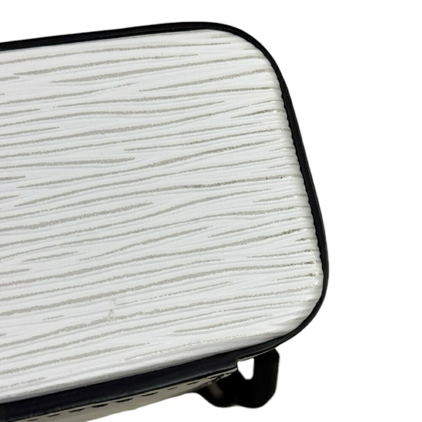 Louis Vuitton White Epi Leather Shoulder Bag