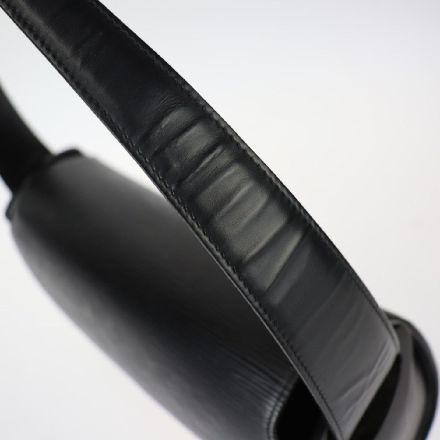 Louis Vuitton Epi Black Epi Leather Handbag Shoulder Bag