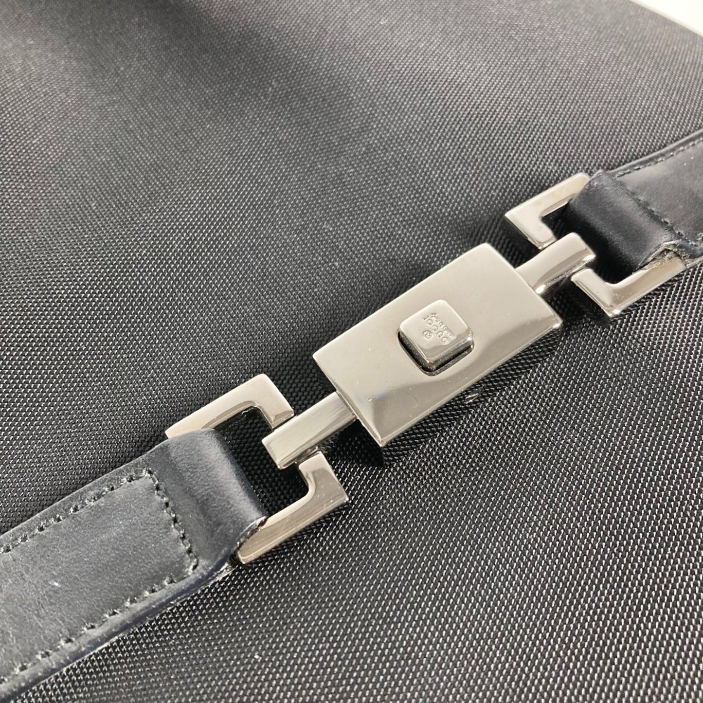 Gucci Black Leather Shoulder Bag