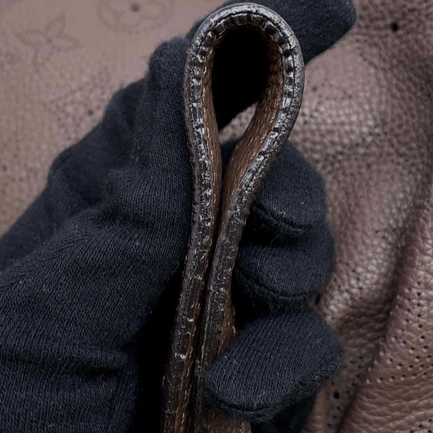 Louis Vuitton Monogram Brown Mahina Leather Handbag Shoulder Bag