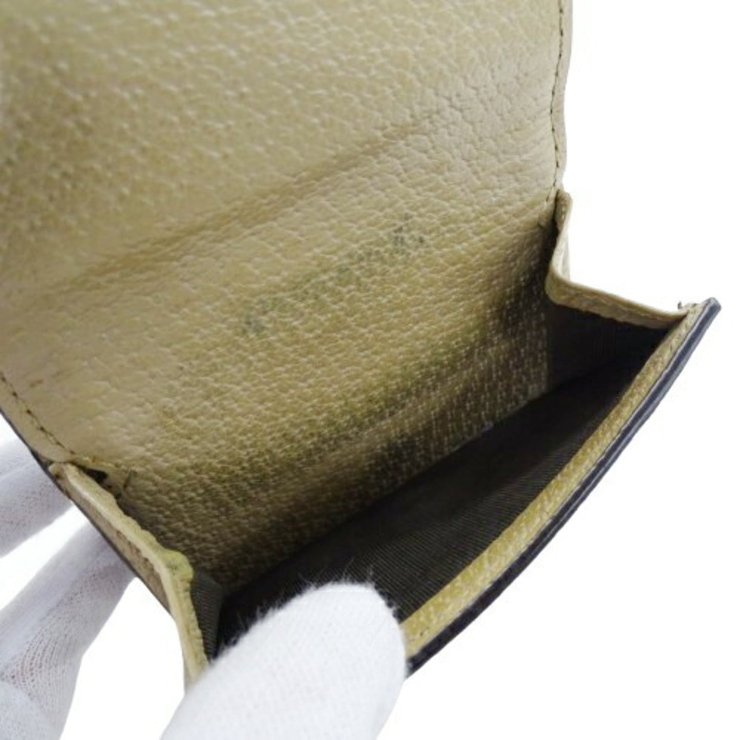 Gucci Beige Gg Supreme Wallet (Tri-Fold)