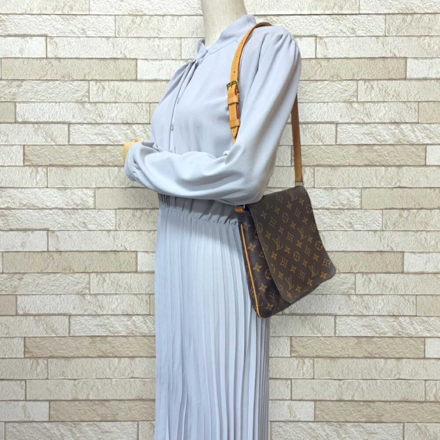 Louis Vuitton Monogram Brown Monogram Shoulder Bag