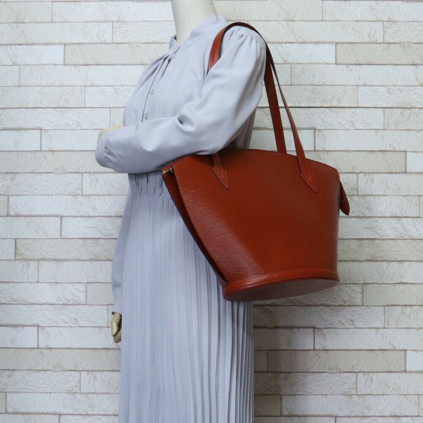 Louis Vuitton Brown Kenyan Brown Epi Leather Shoulder Bag