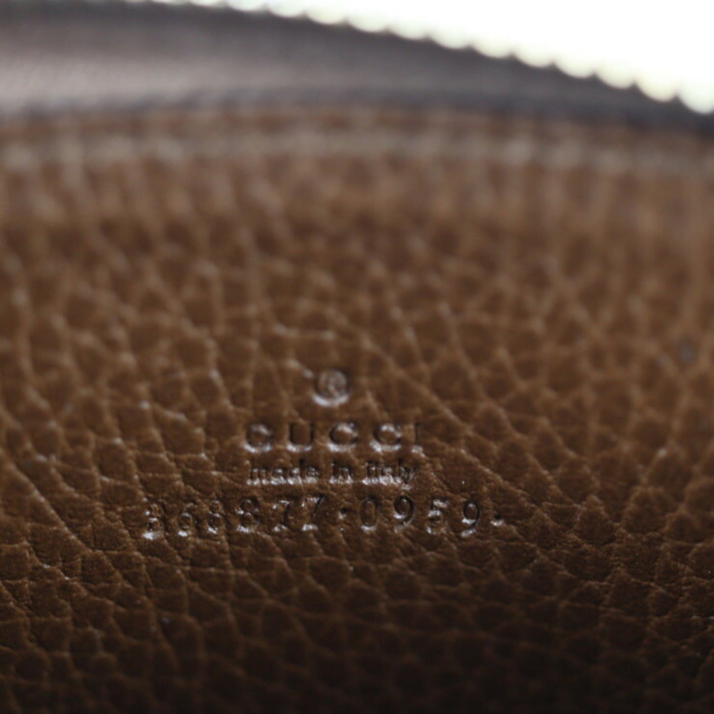 Gucci Gucci Swing Brown Leather Coin Purse/Coin Case