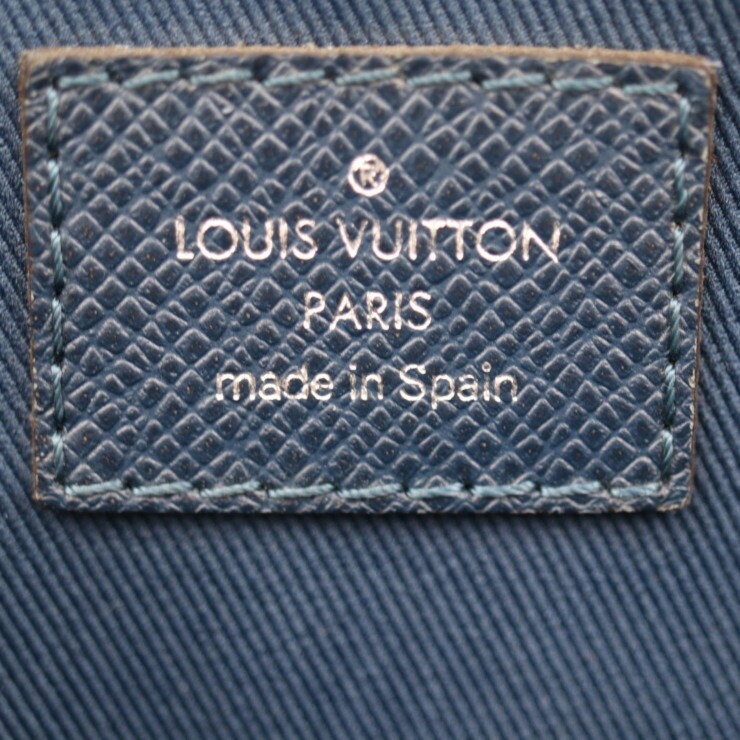 Louis Vuitton Navy Blue Taiga Leather Shoulder Bag