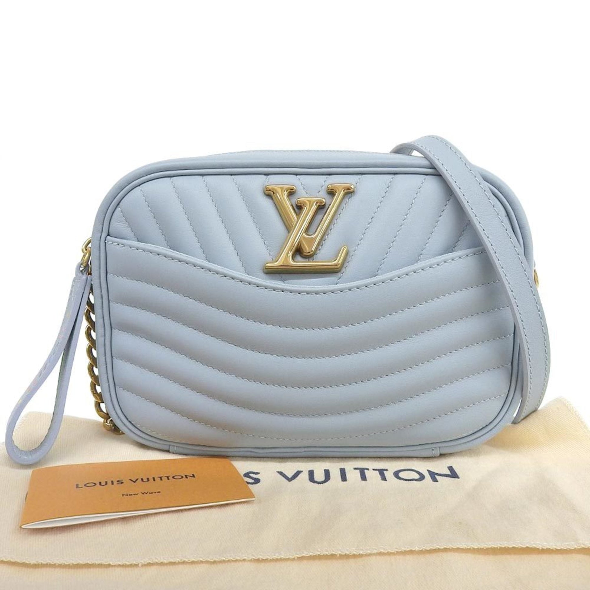 Louis Vuitton Epi Light Blue Epi Leather Shoulder Bag ()