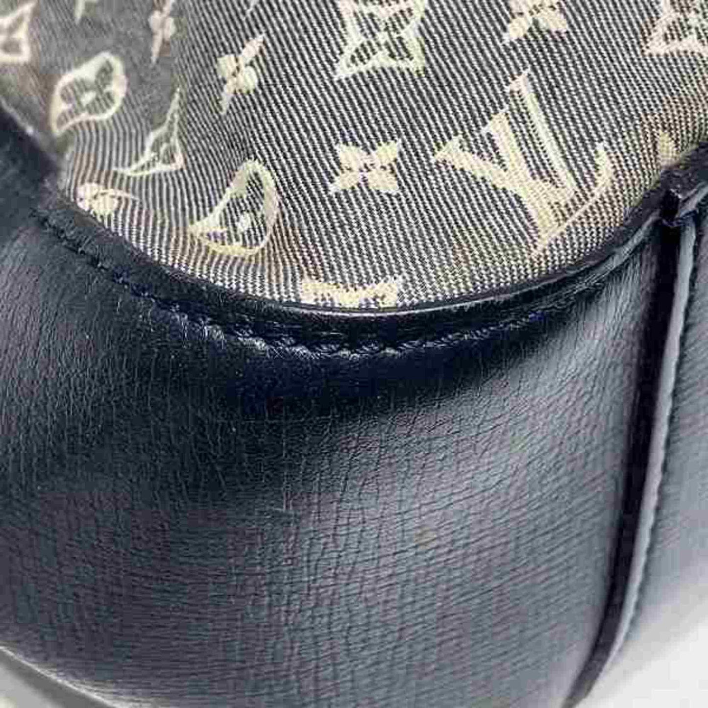Louis Vuitton Gray Canvas Shoulder Bag