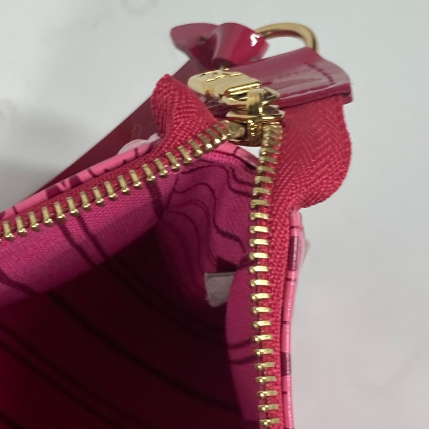 Louis Vuitton Pink Pvc Leather Handbag Pouch Shoulder Bag