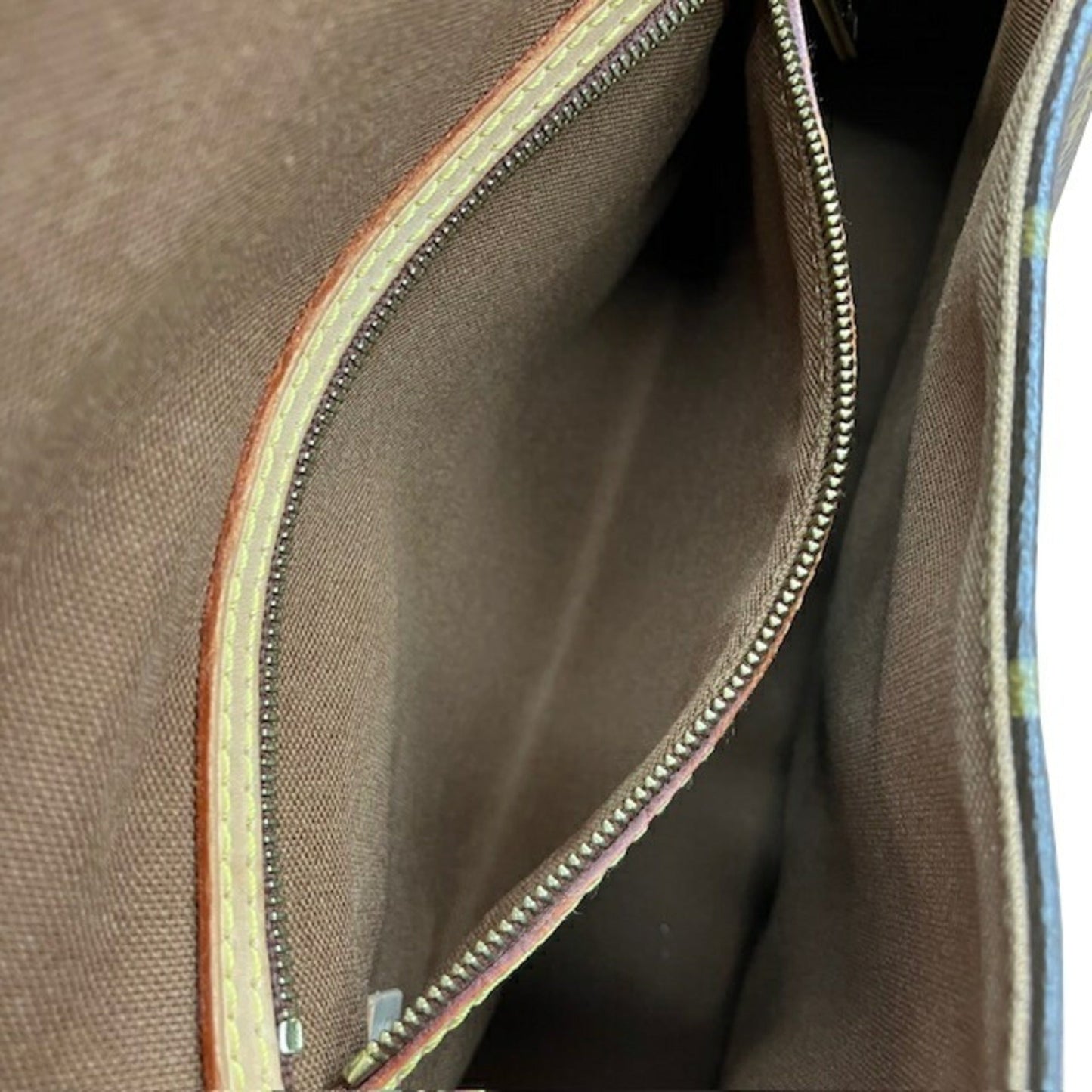 Louis Vuitton Brown Monogram Monogram Shoulder Bag