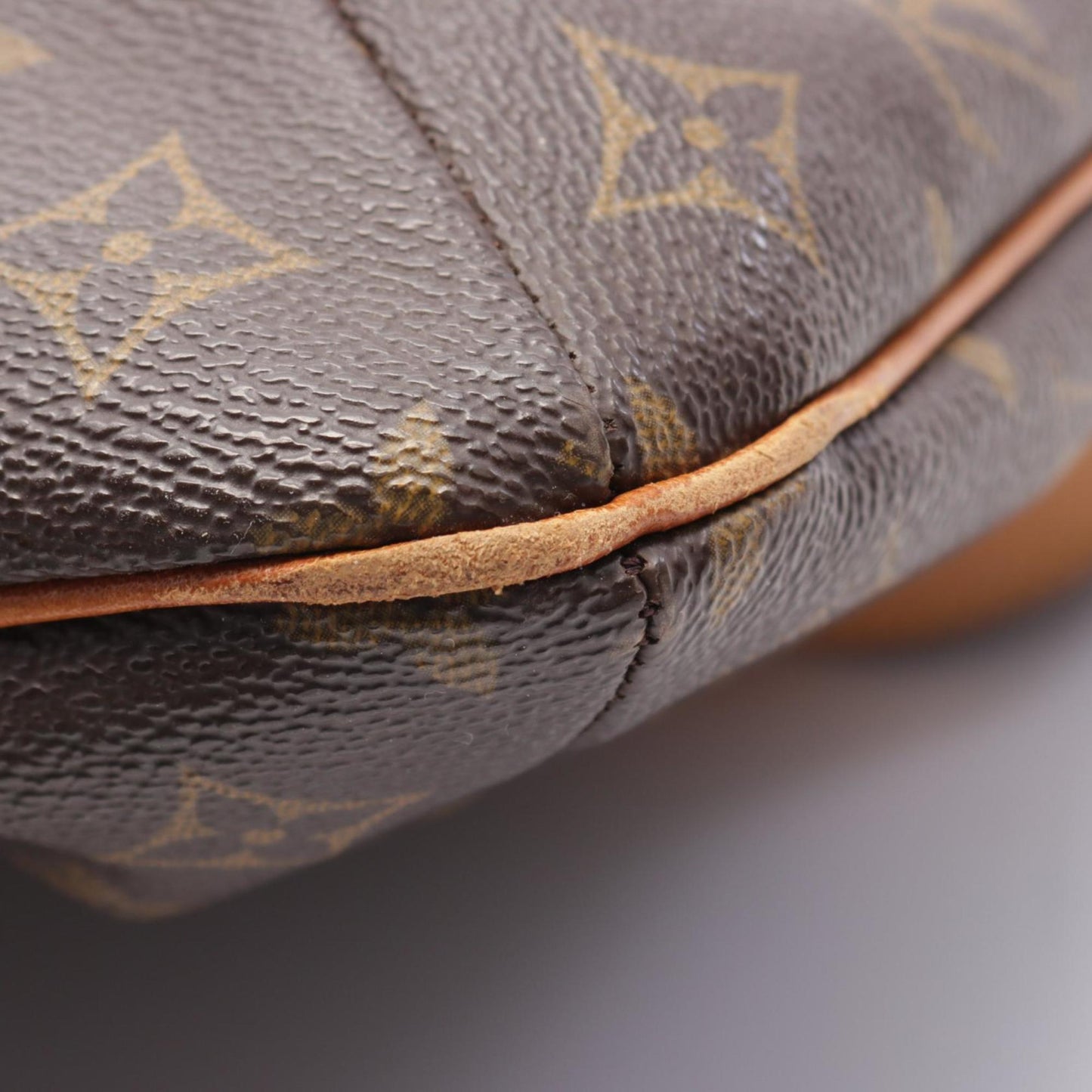 Louis Vuitton Brown Monogram Monogram Shoulder Bag