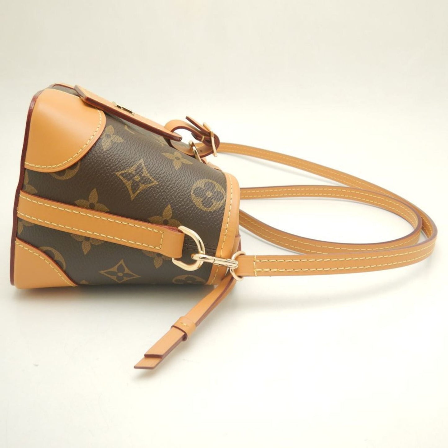 Louis Vuitton Brown Monogram Monogram Shoulder Bag