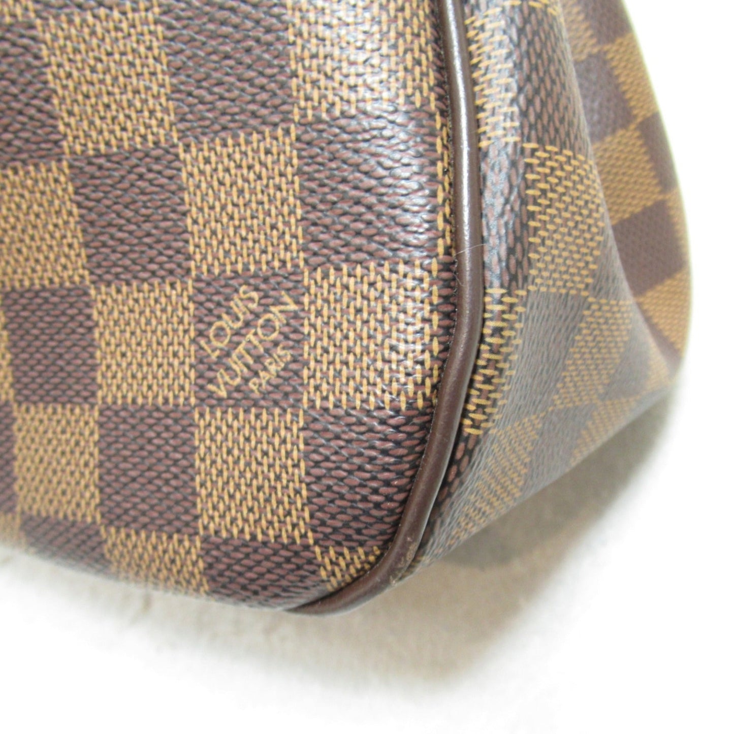 Louis Vuitton Brown Damier Canvas Damier Canvas Shoulder Bag