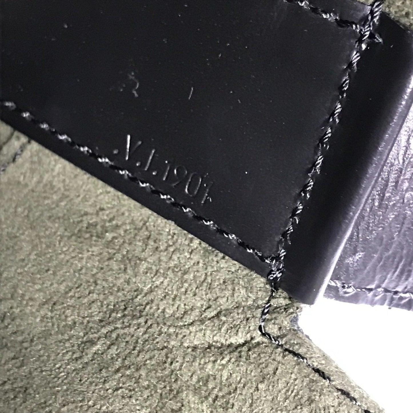 Louis Vuitton Black Leather Shoulder Bag