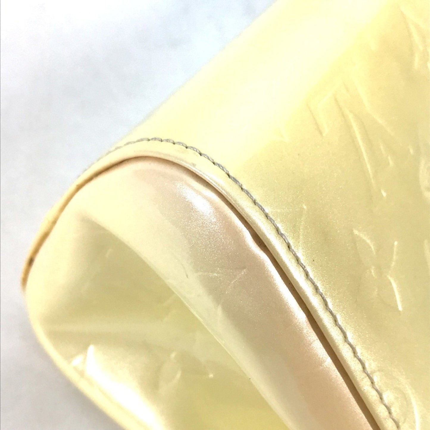 Louis Vuitton White Other Shoulder Bag