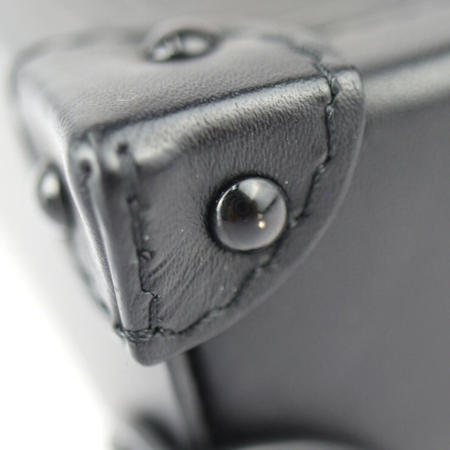 Louis Vuitton Black Epi Leather Leather Shoulder Bag