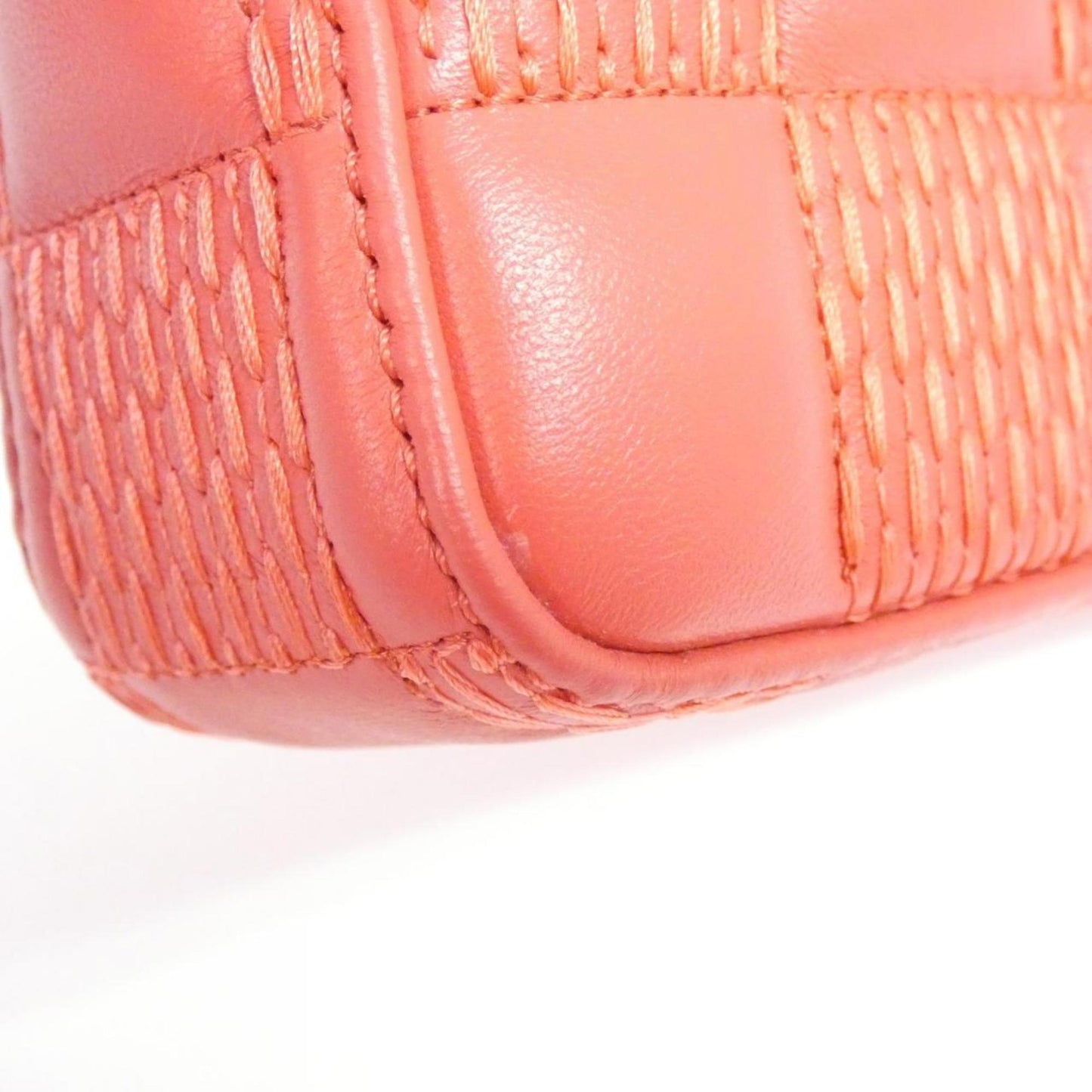 Louis Vuitton Rose Leather Pochette Shoulder Bag