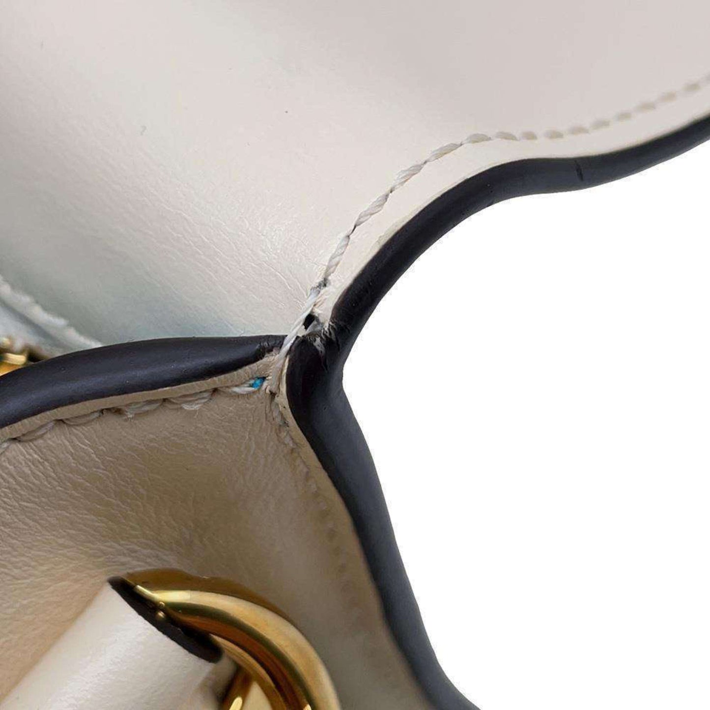 Louis Vuitton Ivory Leather Shoulder Bag