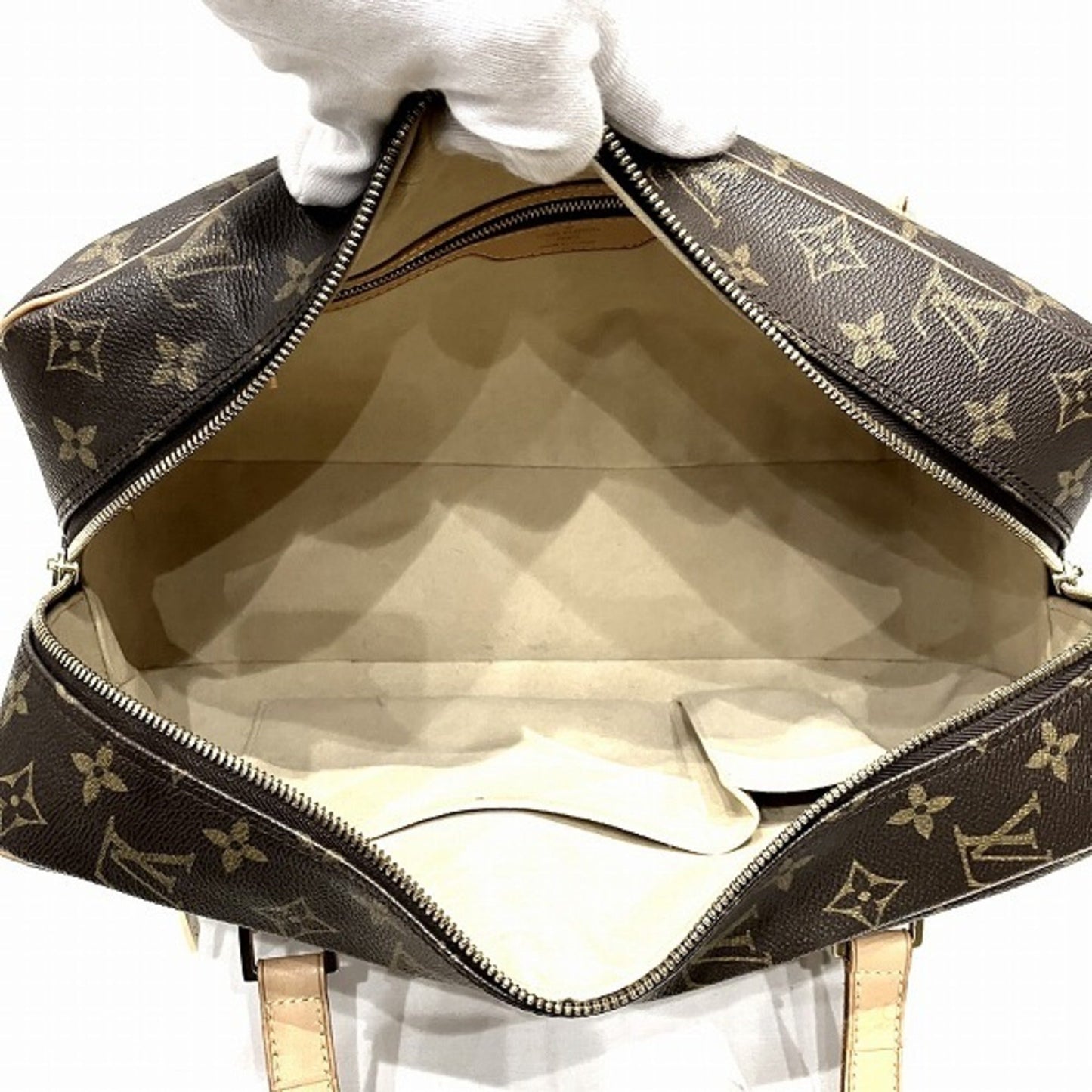 Louis Vuitton Brown Galle Monogram Monogram Shoulder Bag