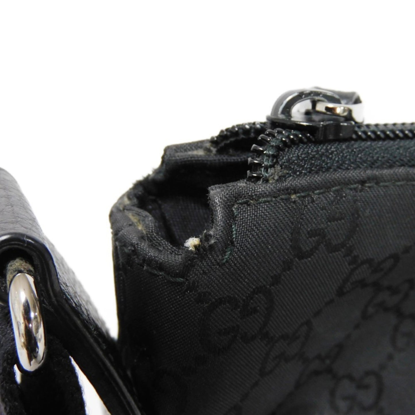Gucci Black Nylon Canvas Leather Messenger Bag Shoulder Bag