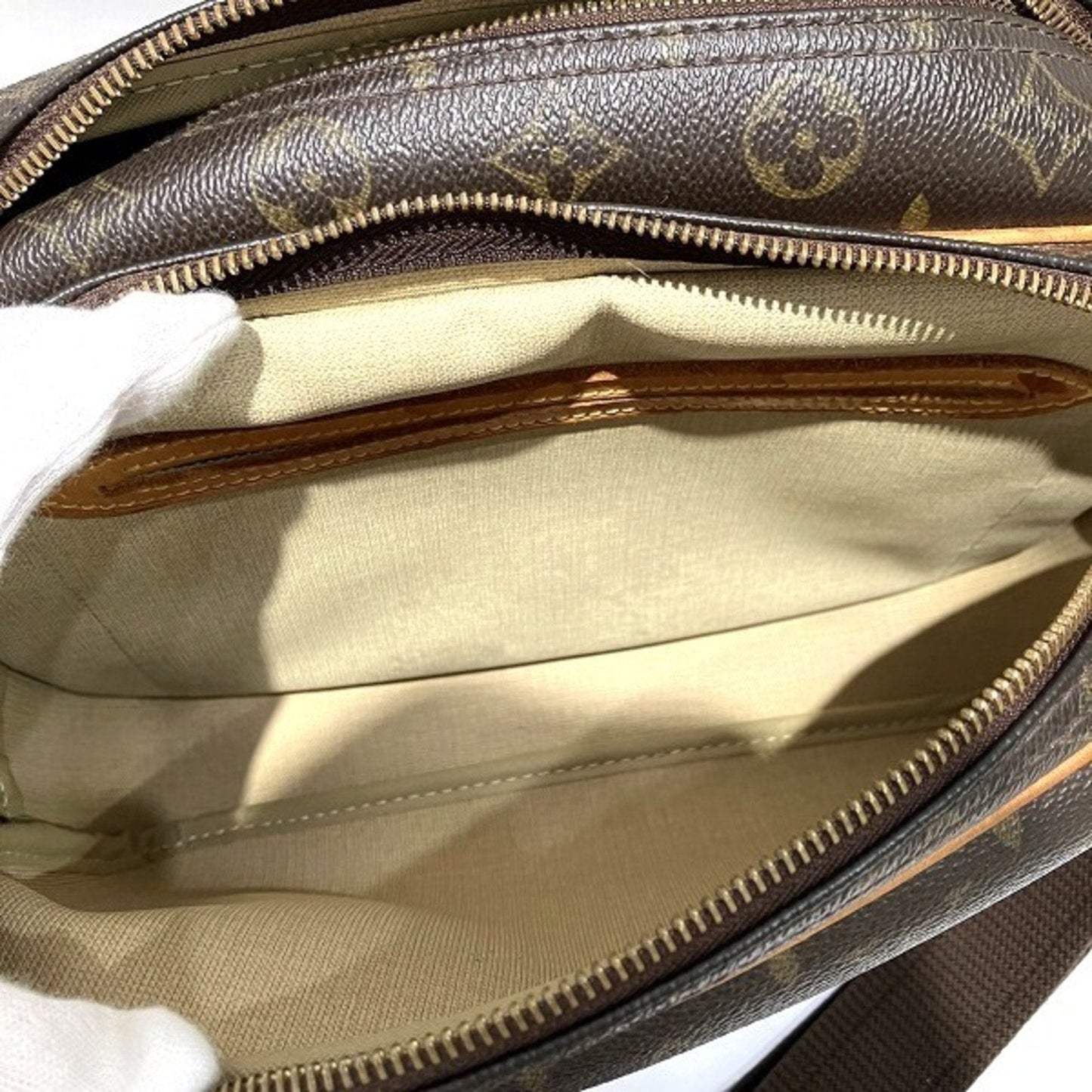Louis Vuitton Brown Galle Monogram Monogram Shoulder Bag