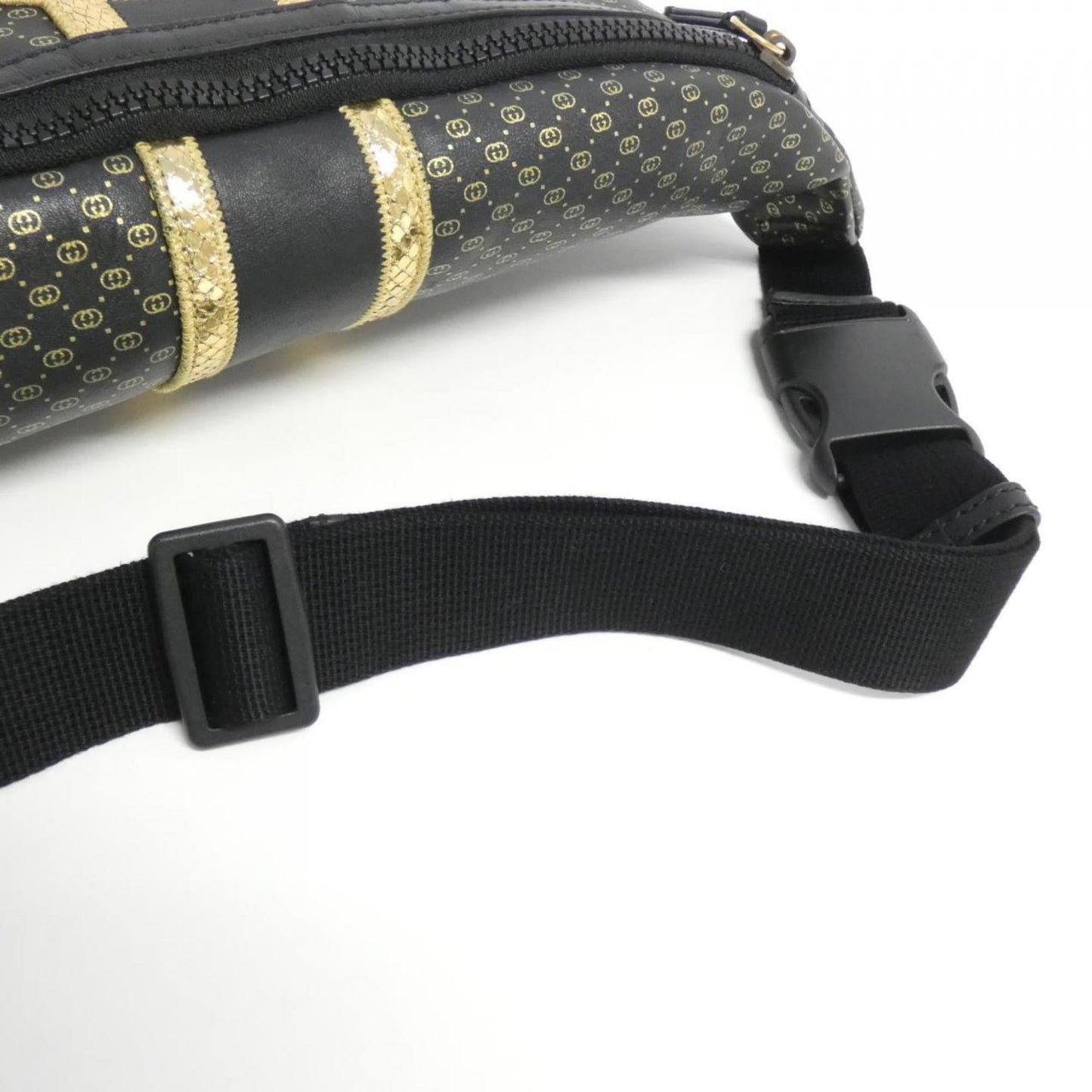 Gucci Black Leather Fanny Pack