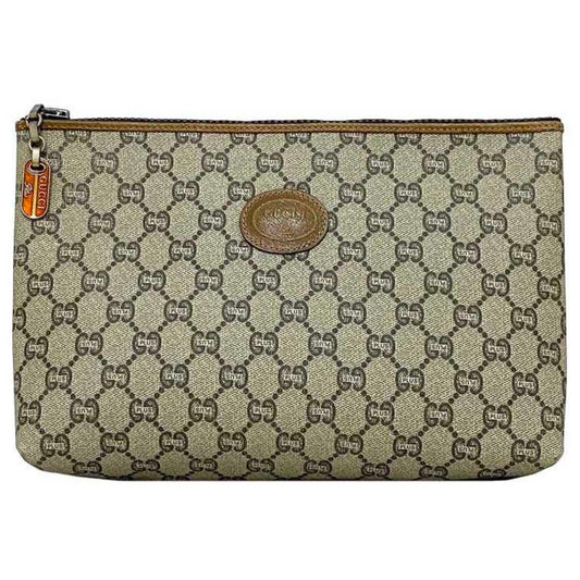 Gucci Gg Plus Beige Gray Pvc Leather Clutch Bag ()