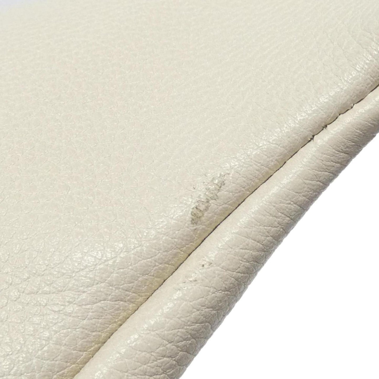 Gucci White Leather Fanny Pack