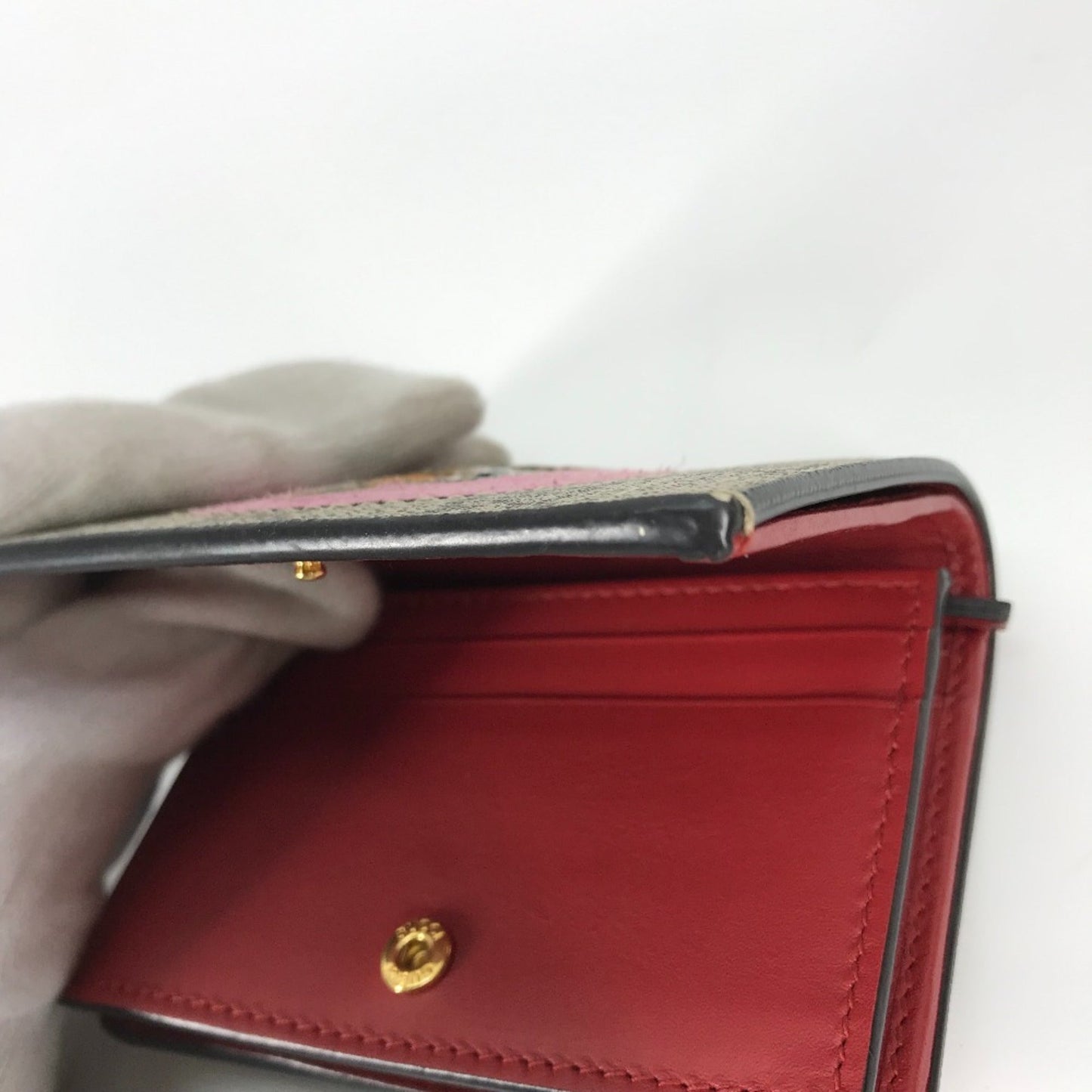 Gucci Beige Other Wallet (Bi-Fold)