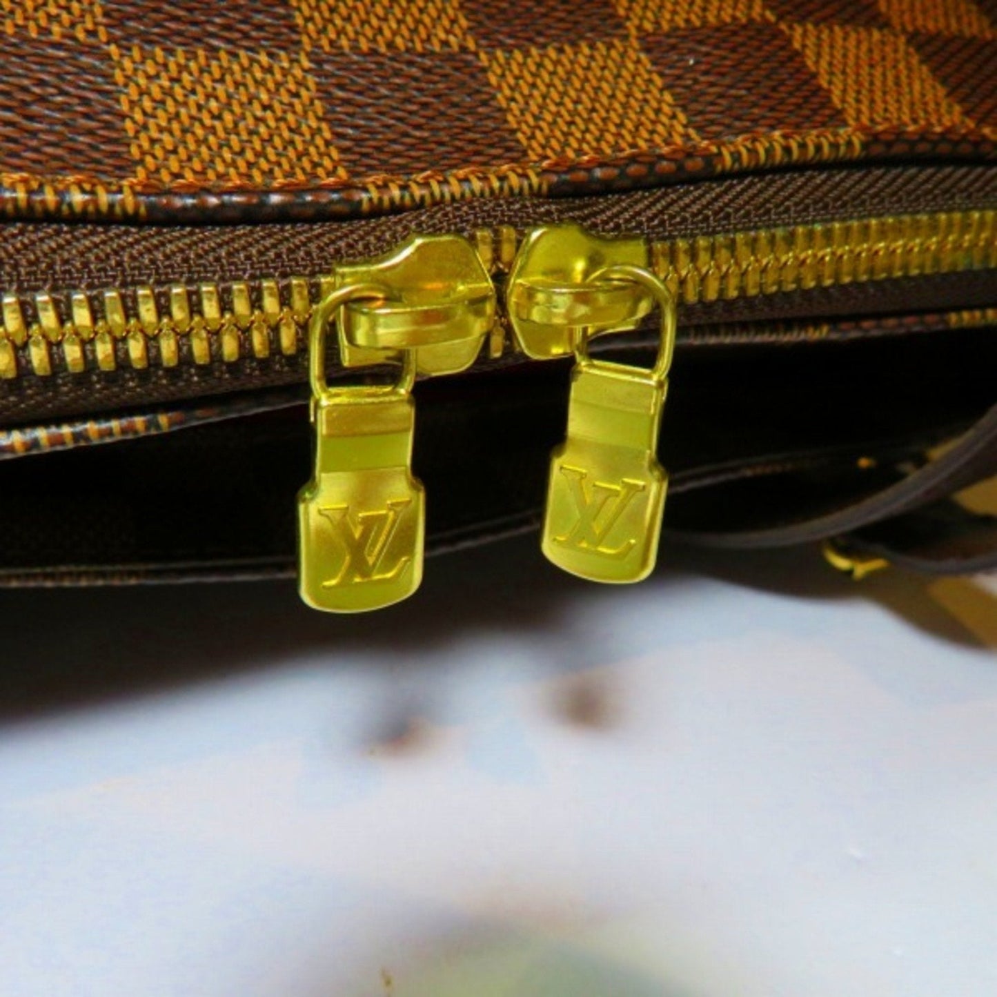 Louis Vuitton Damier Brown Shoulder Bag