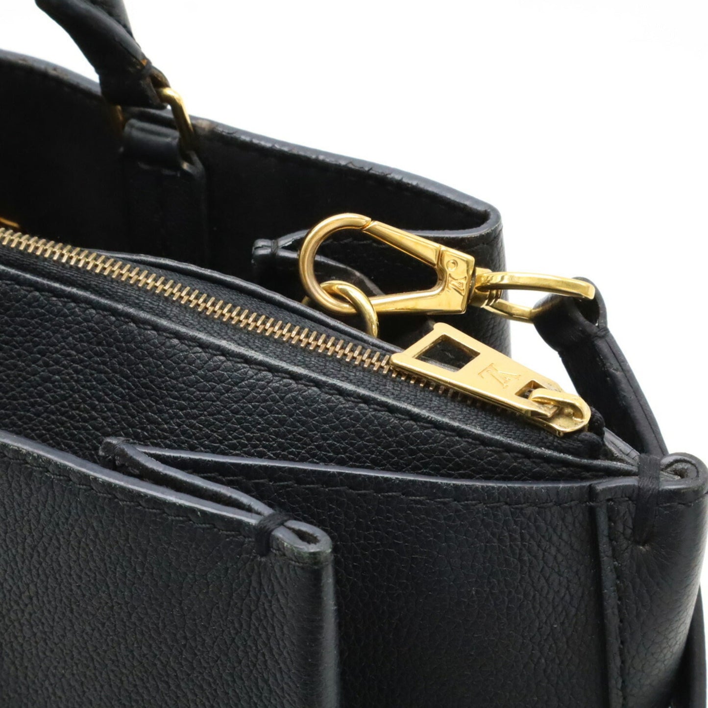 Louis Vuitton Black Noir Leather Handbag Shoulder Bag