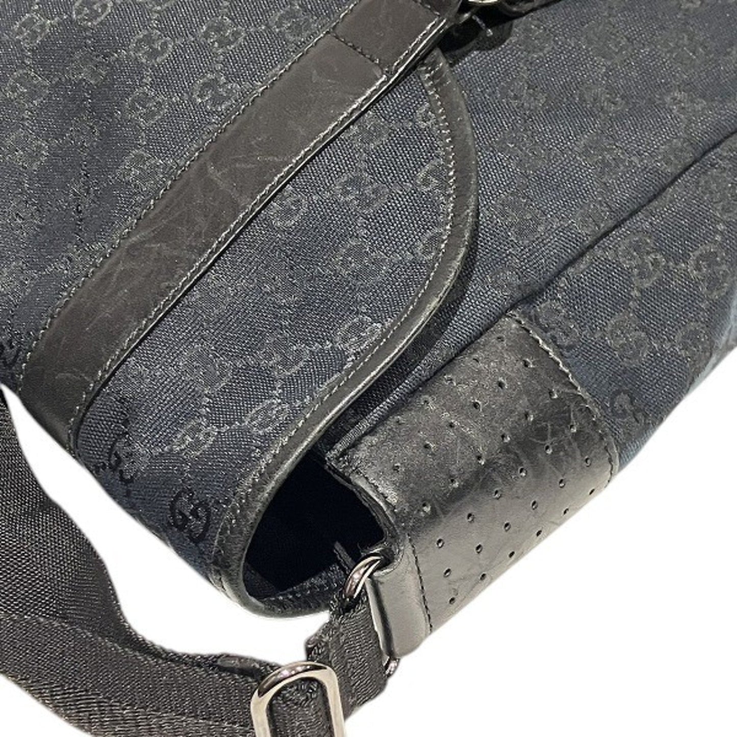 Gucci Black Canvas Leather Shoulder Bag