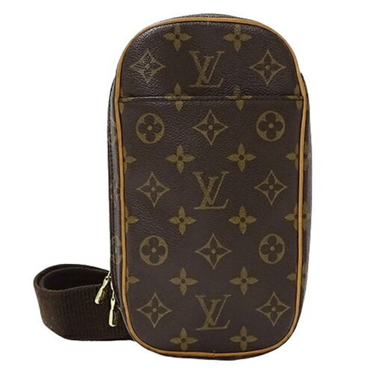 Louis Vuitton Monogram Monogram Canvas Pochette Shoulder Bag Sling Bag ()