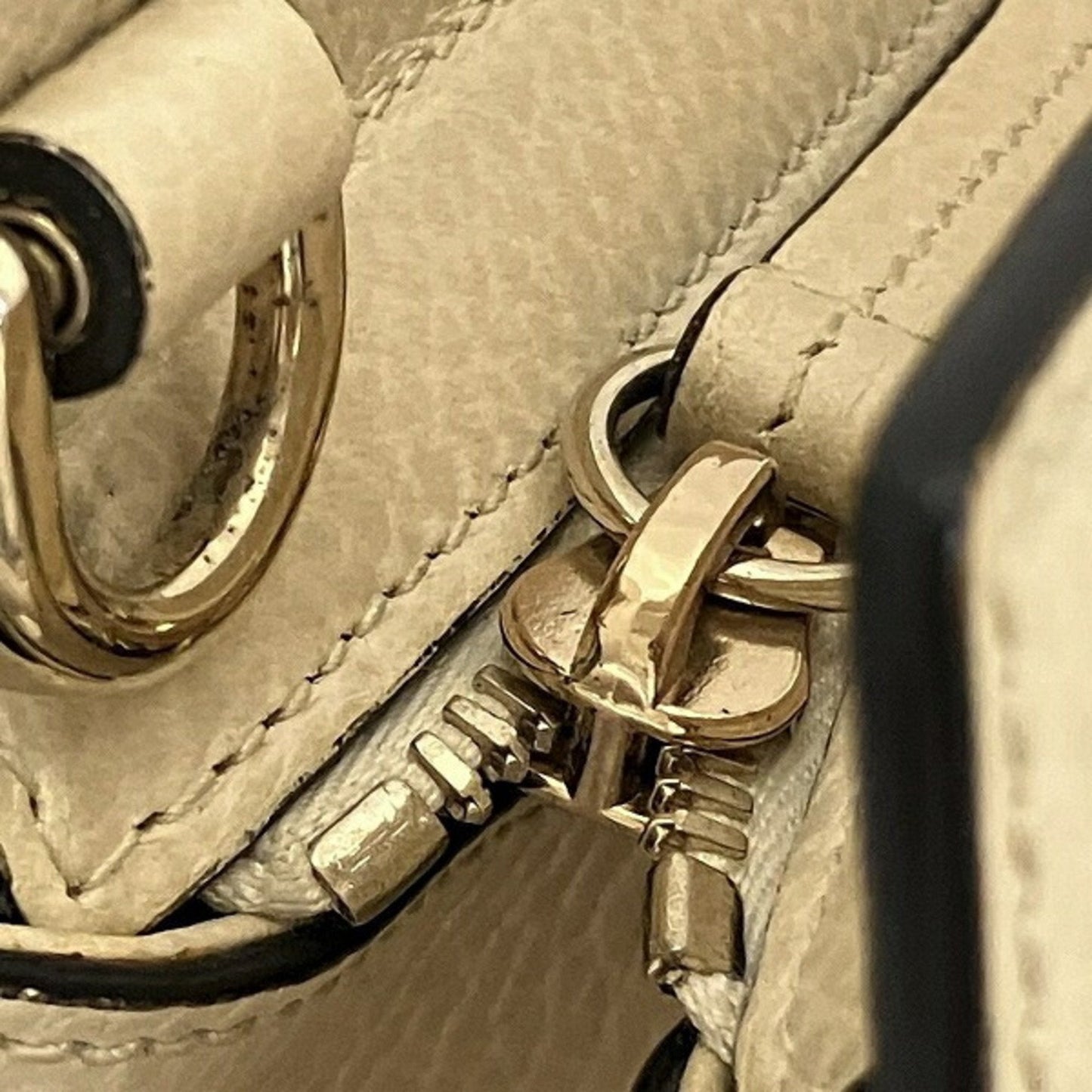 Gucci Ivory Leather Handbag Shoulder Bag