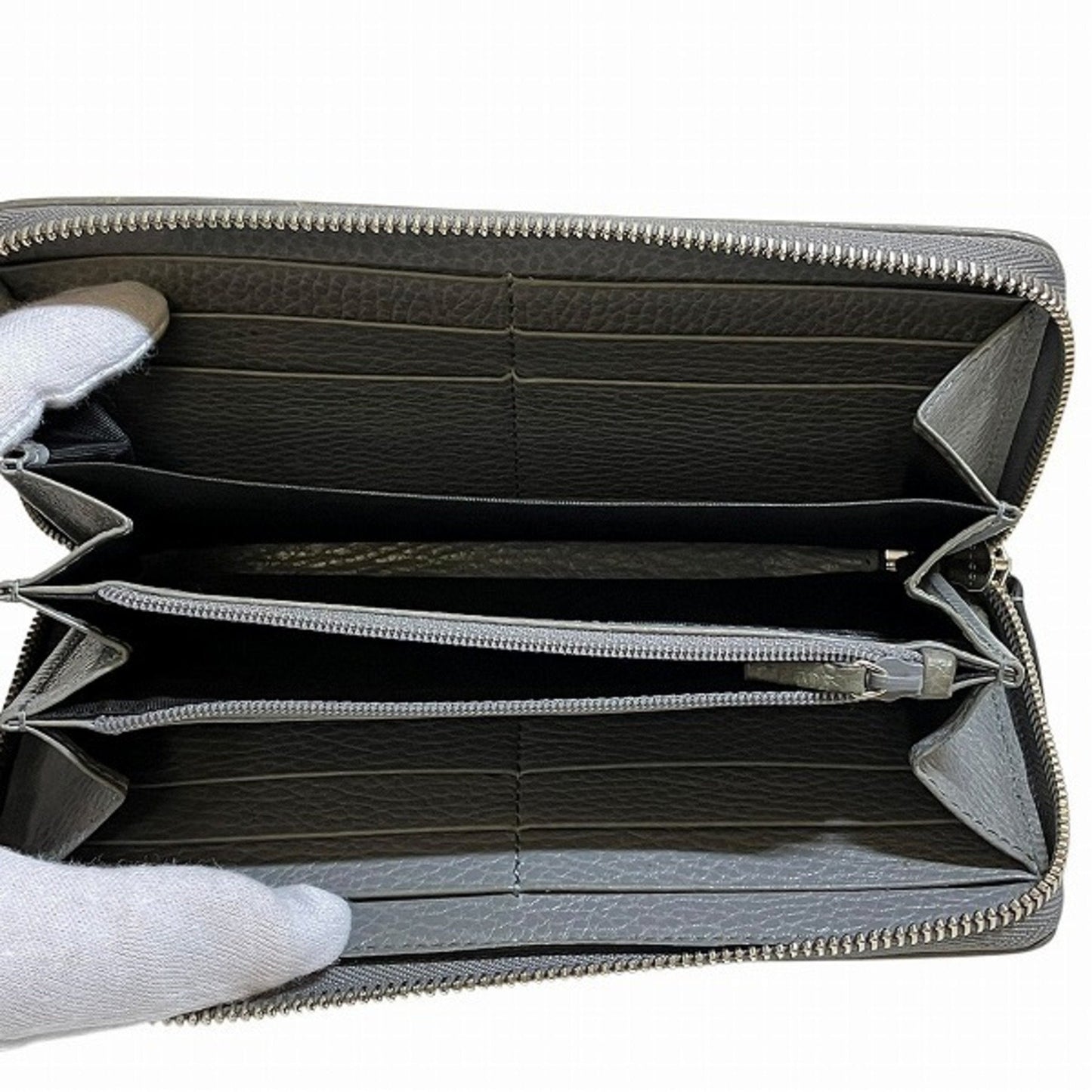 Gucci Gray Leather Coin Purse/Coin Case