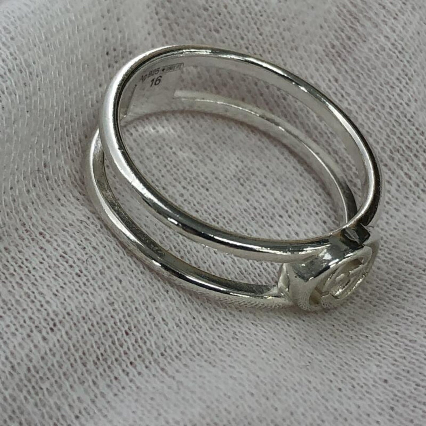 Gucci Blue Band Ring