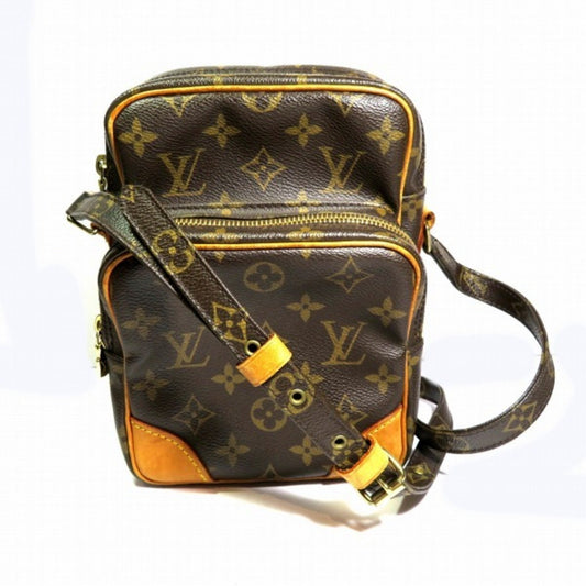 Louis Vuitton Brown Monogram Monogram Shoulder Bag ()