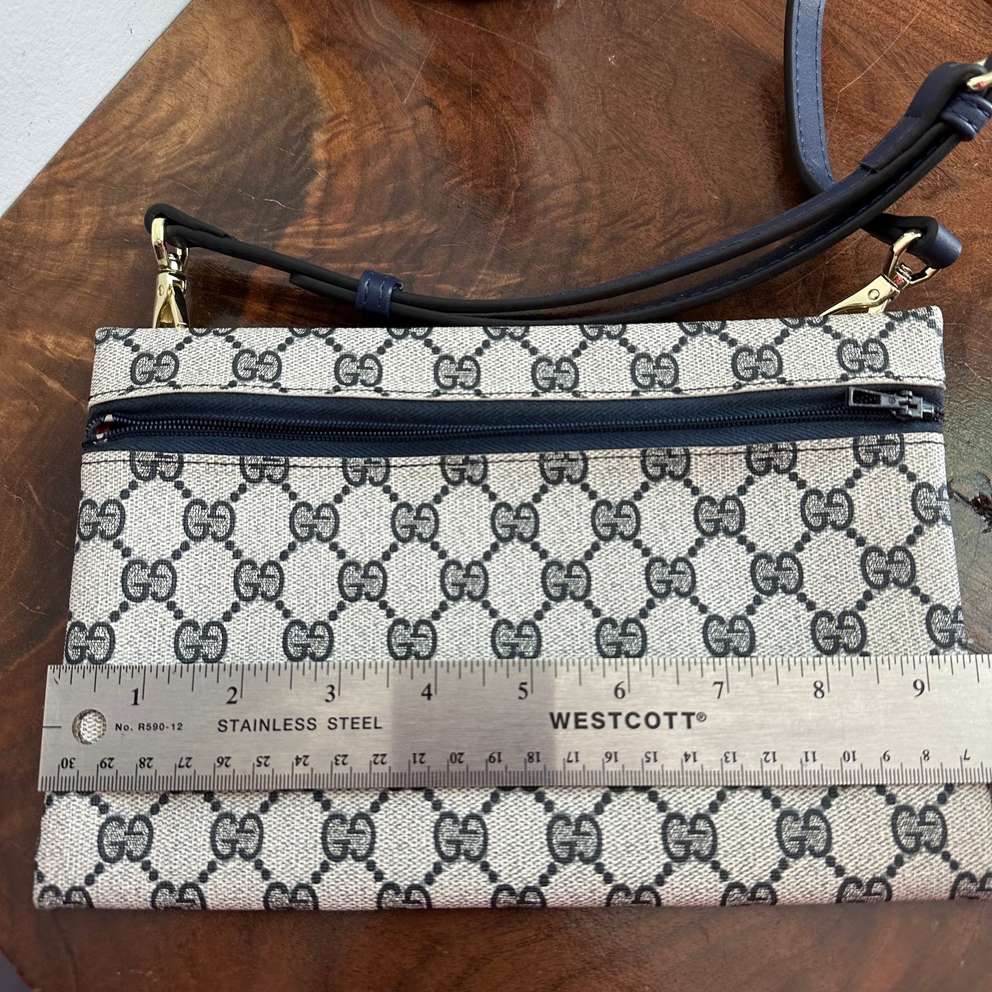 The Junco Crossbody -Orvis bags Navy Gucci