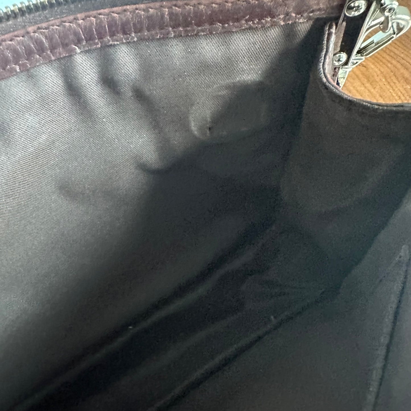 The Junco -Orvis bags Gucci Guccissima Crossbody Bag in Brown