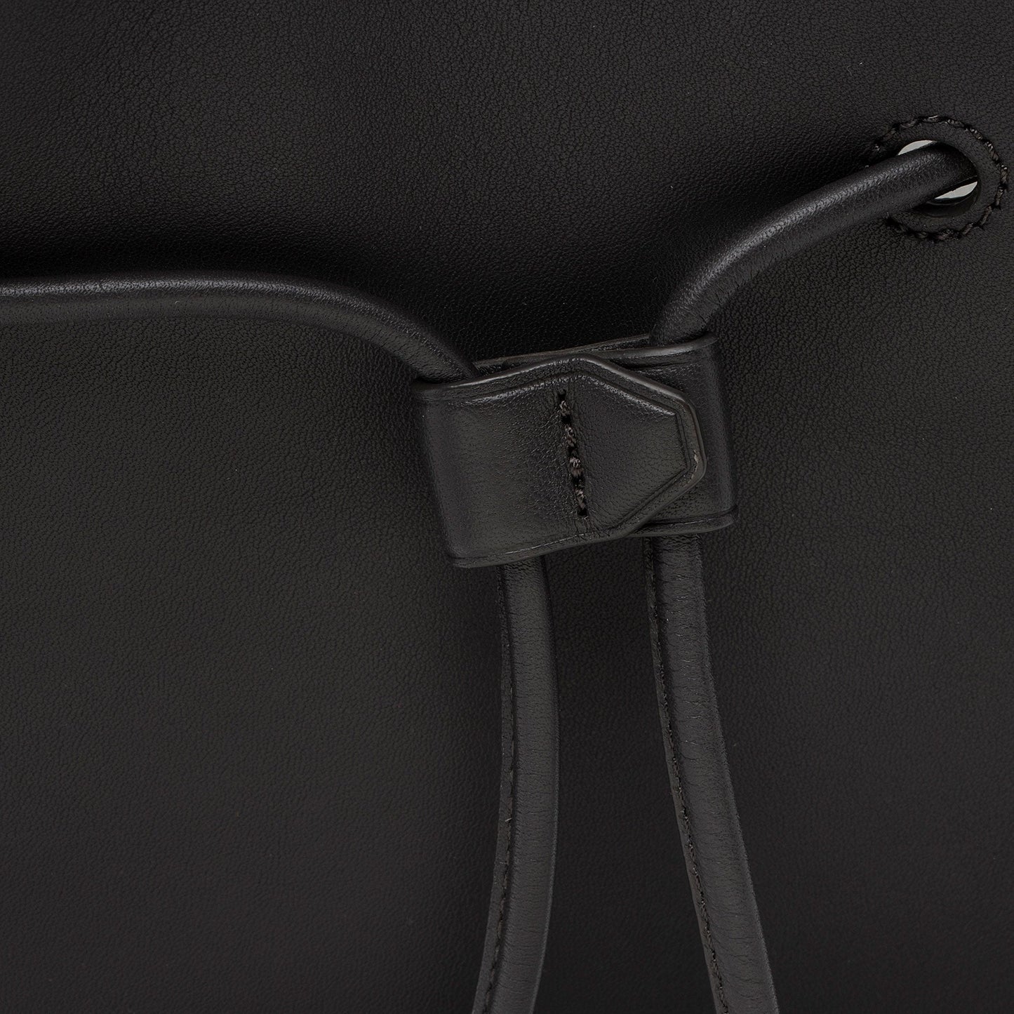3.1 Phillip Lim Smooth Calfskin Soleil Large Bucket Bag (SHF-3IBpZ0)