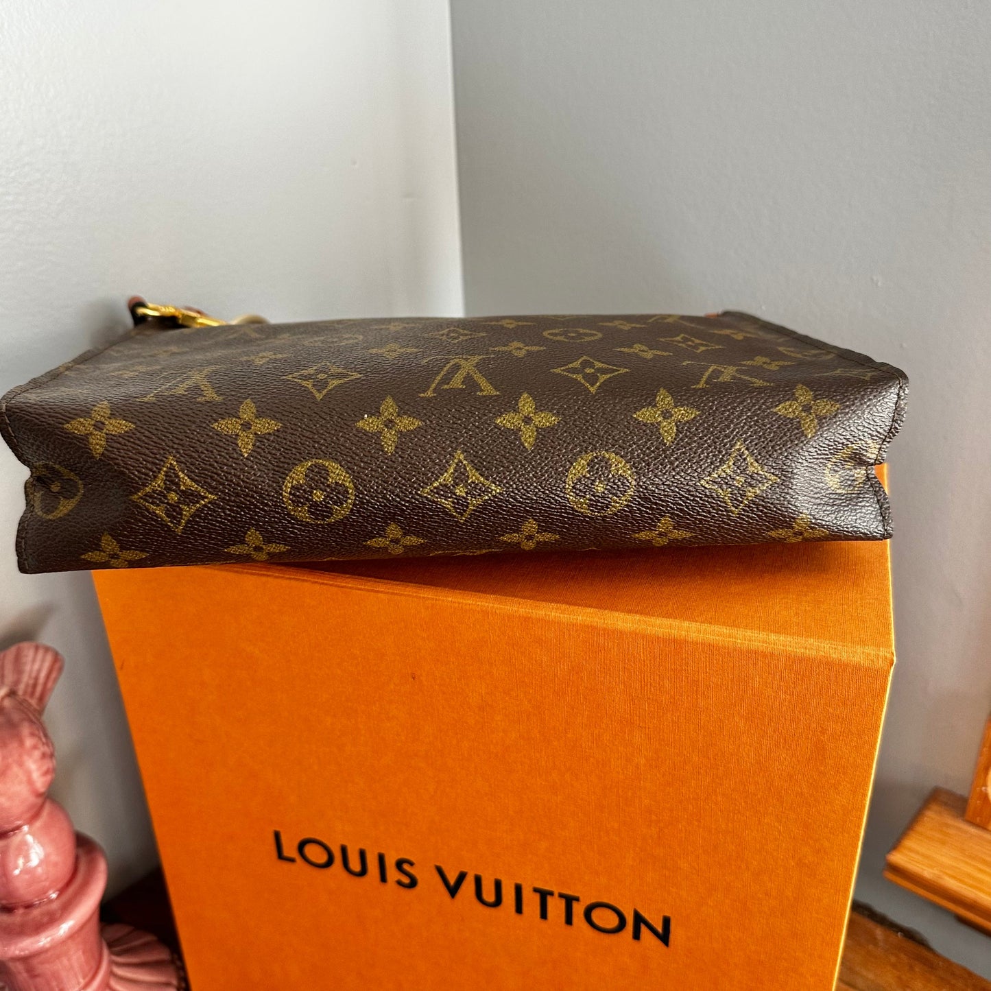 The Swan Crossbody -Orvis bags Monogram in Whiskey