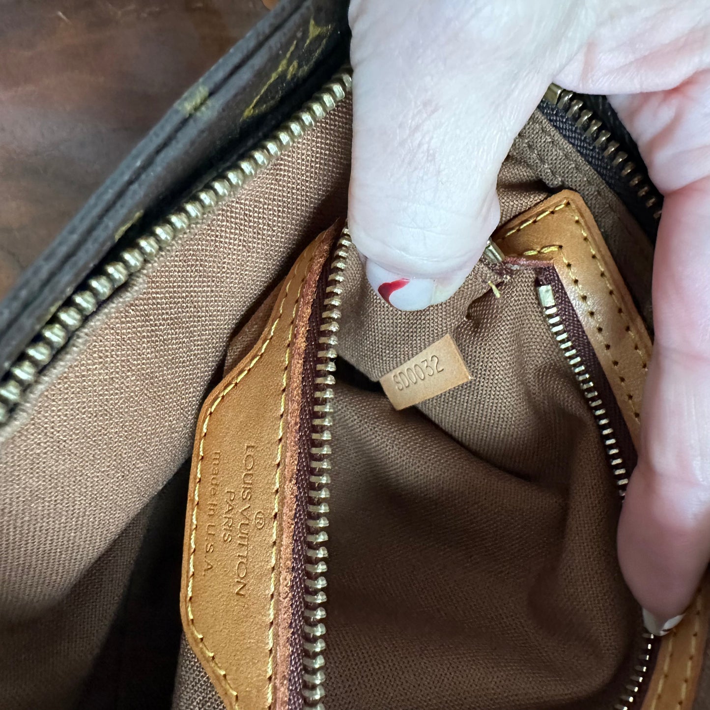 The Junco Crossbody -Orvis bags LV Monogram in Vachetta