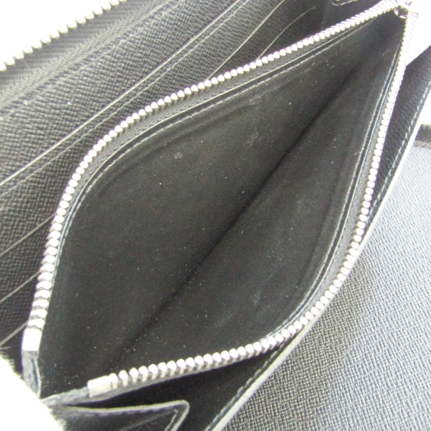 Louis Vuitton Zippy Organizer Black Leather Wallet