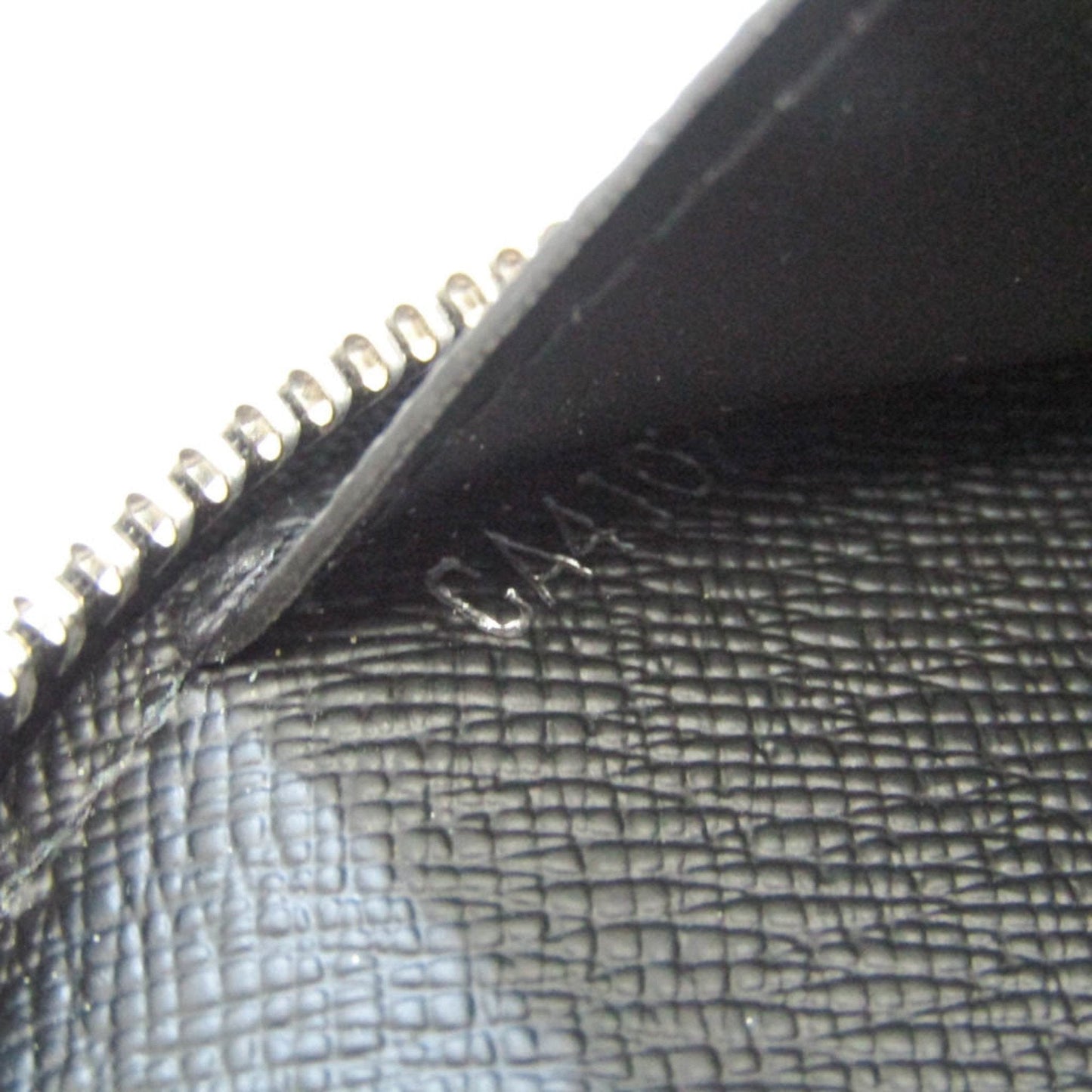Louis Vuitton Zippy Organizer Black Leather Wallet