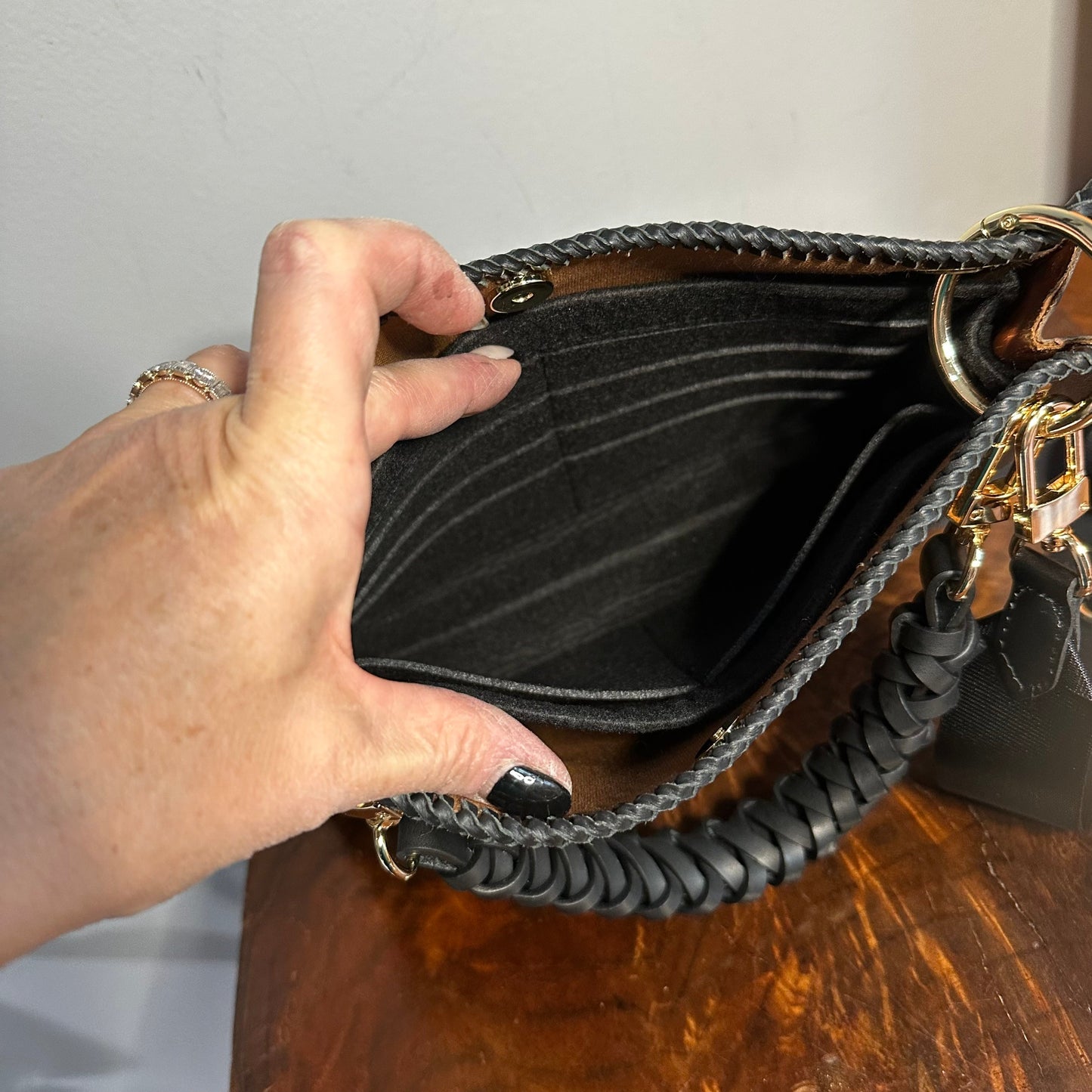 The Swan Crossbody -Orvis bags Monogram in Black