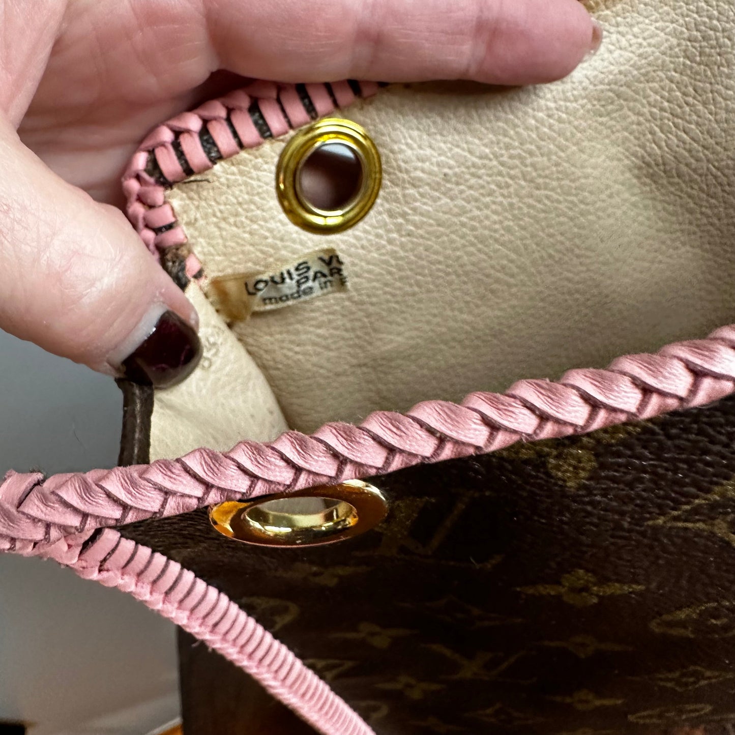 The Swan Crossbody -Orvis bags Monogram in Pale Pink