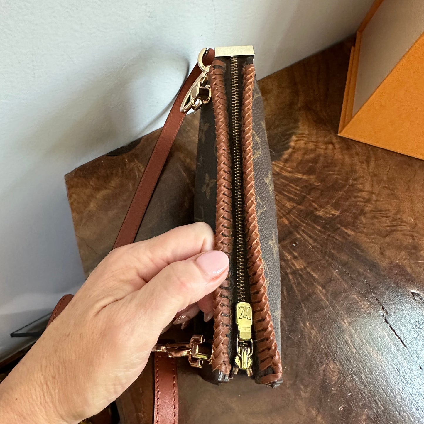 The Cygnet Crossbody -Orvis bags Monogram in Whiskey