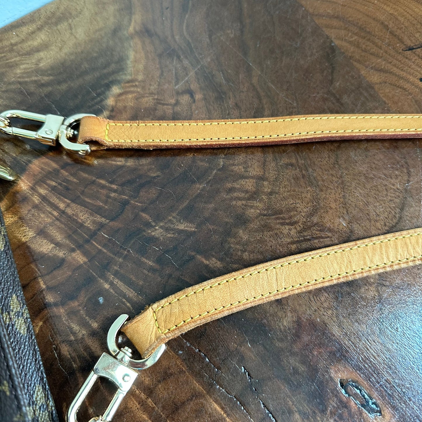 The Junco Crossbody -Orvis bags LV Monogram in Vachetta